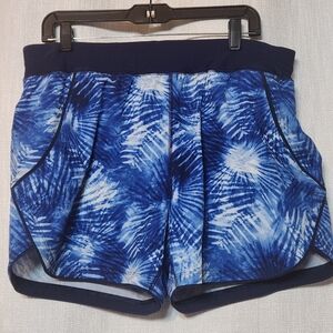 Land's End  Swim Tie Dye Athletic Shorts 14 Pocket Attached Panty